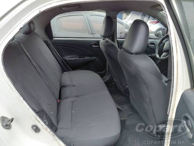 2014 TOYOTA ETIOS SEDA 