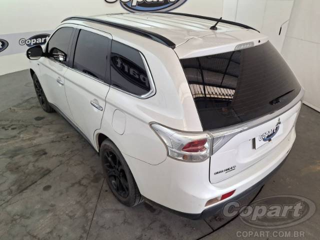 2015 MITSUBISHI OUTLANDER 