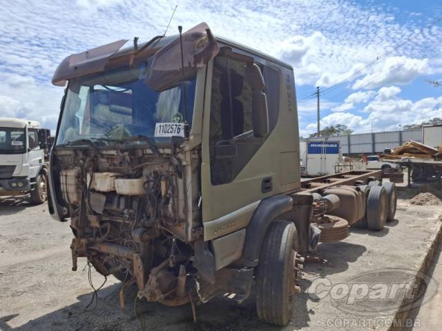 2011 IVECO TECTOR 