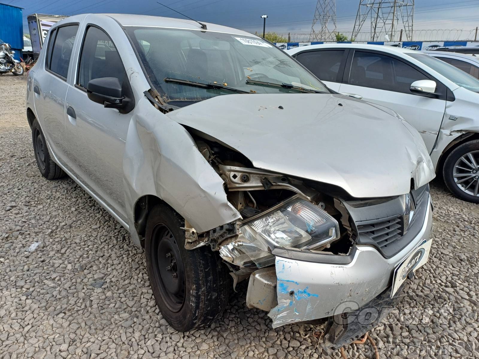 Veículo Renault Sandero RENAULT SANDERO AUTENTIQUE 1.0 16V HI-POWER 2015 em leilão