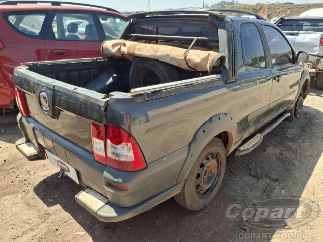 2012 FIAT STRADA 