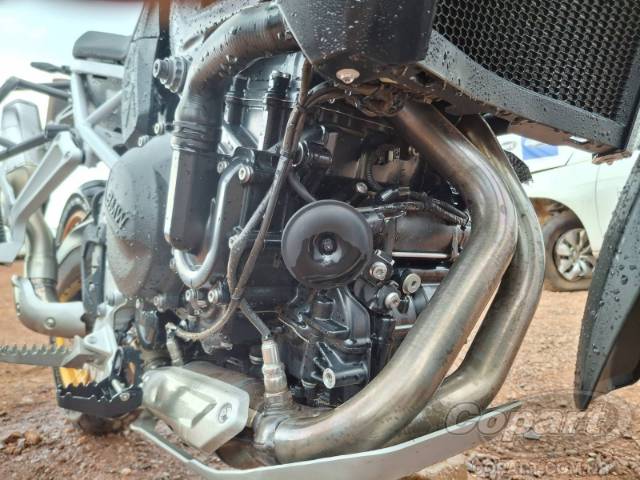 2025 BMW F 900 