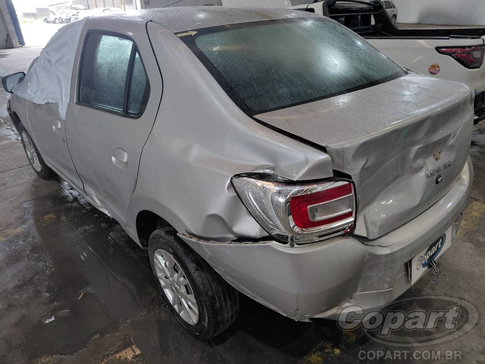 2023 RENAULT LOGAN — foto 3 de 11