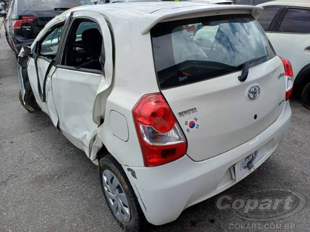 2017 TOYOTA ETIOS 