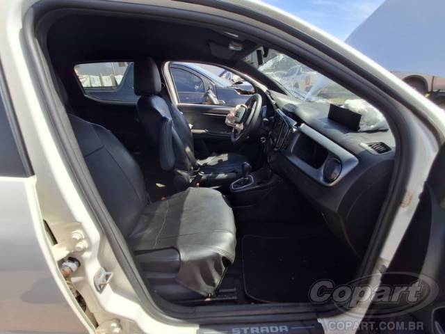 2024 FIAT STRADA CD 
