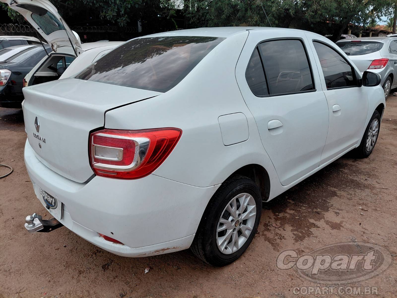 Foto 4: 2016 RENAULT LOGAN