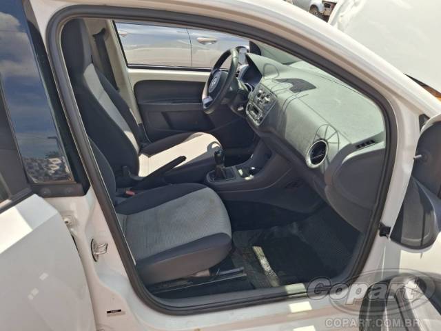 2016 VOLKSWAGEN UP 