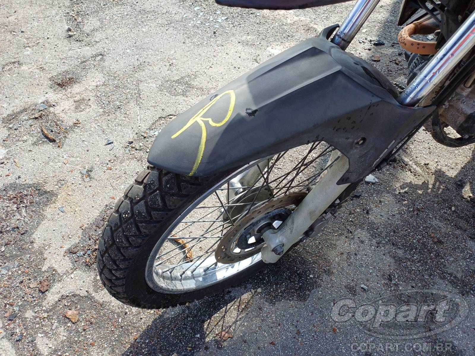 Foto 8 de 10: 2023 HONDA XRE 190