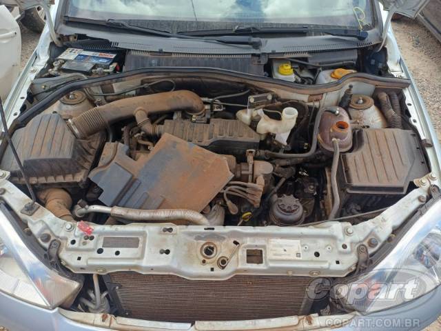 2010 CHEVROLET CORSA SEDAN 