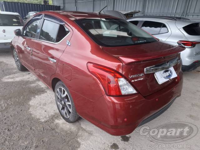 2016 NISSAN VERSA 