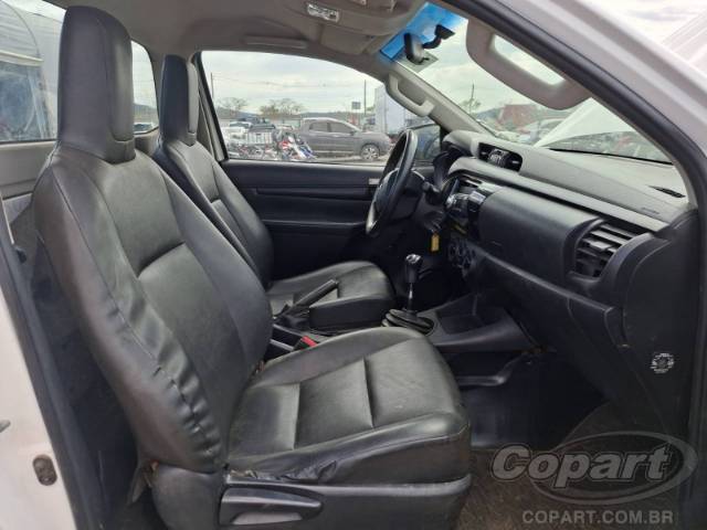 2022 TOYOTA HILUX CS 