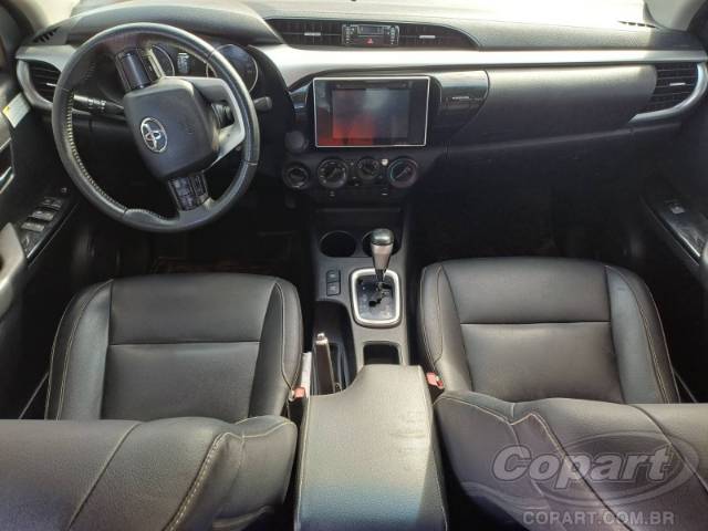 2017 TOYOTA HILUX CD 