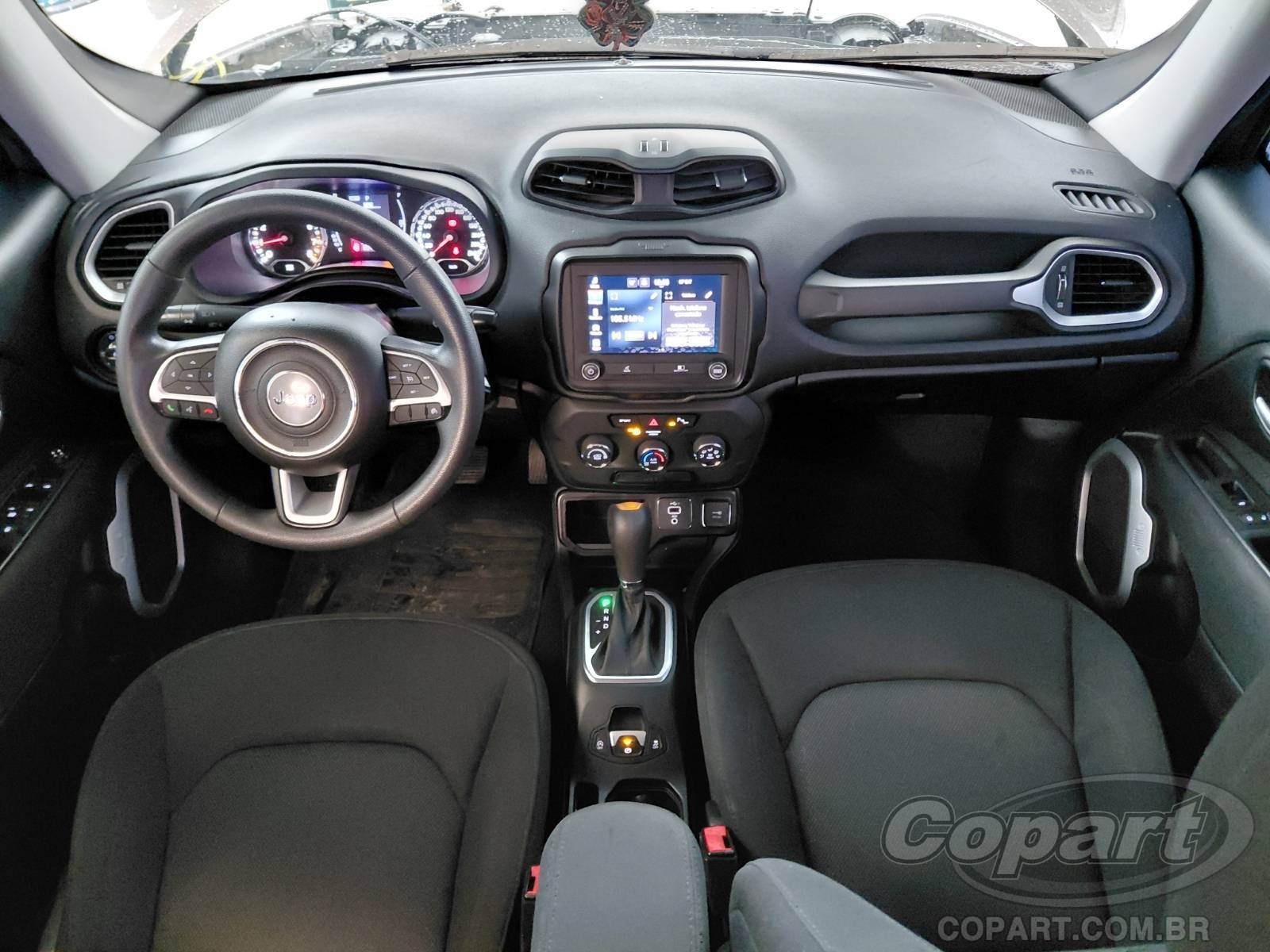 Foto 9 de 10: 2021 JEEP RENEGADE