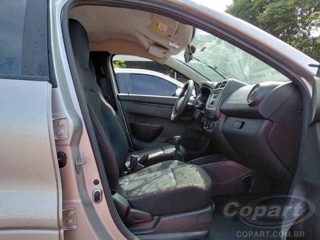 2025 RENAULT KWID 