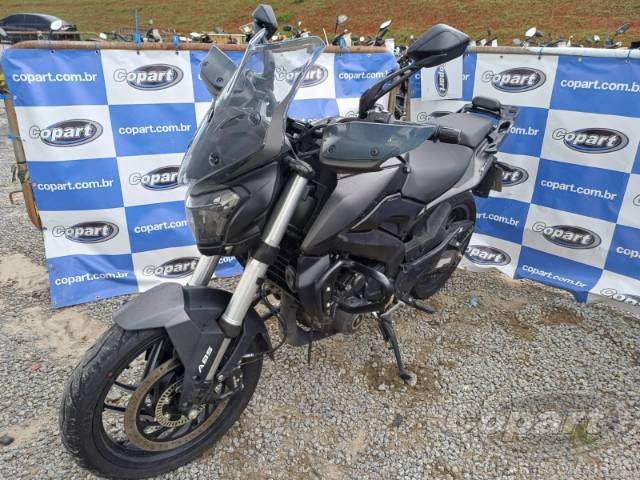 2025 BAJAJ DOMINAR 