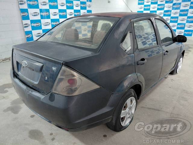 2011 FORD FIESTA SEDAN 