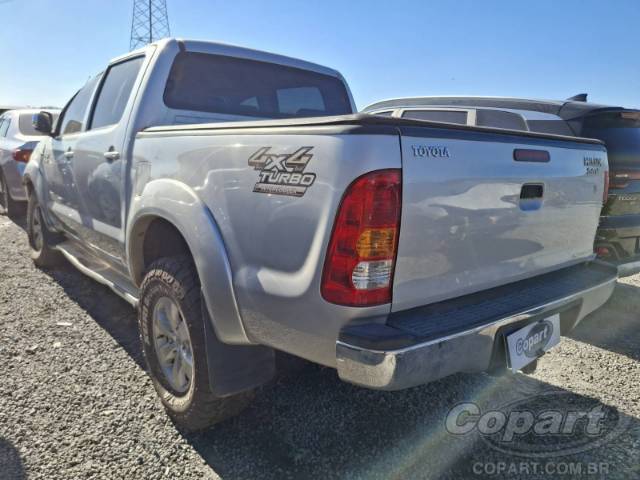 2011 TOYOTA HILUX CD 