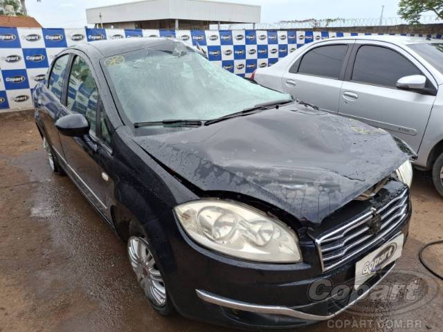 2016 FIAT LINEA 