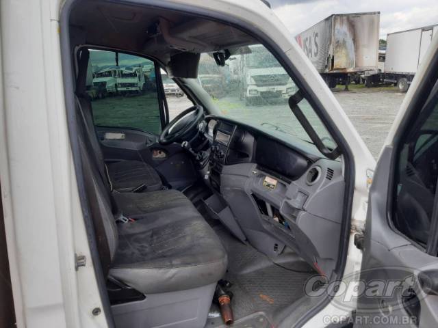 2015 IVECO DAILY CHASSI 