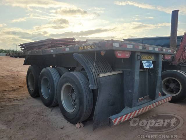 2011 GUERRA SEMI-REBOQUE 
