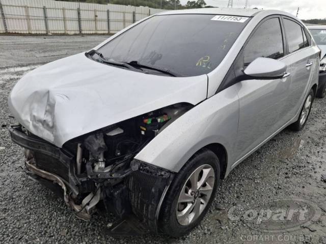 2016 HYUNDAI HB20S 