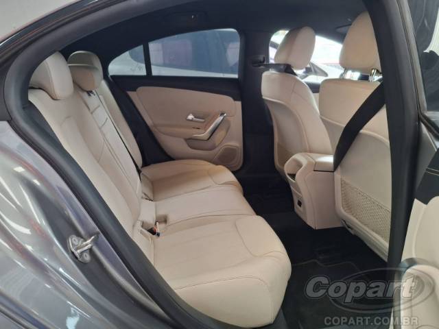 2022 MERCEDES BENZ CLASSE CLA 