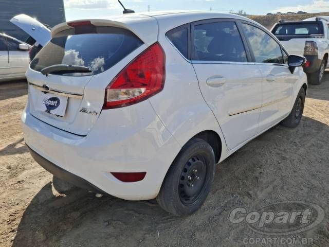 2013 FORD FIESTA 