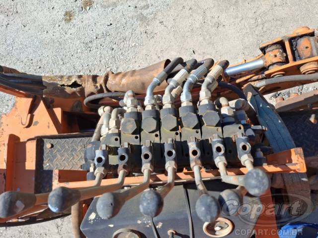 0 IMAP Implemento Rodoviário Escavador 