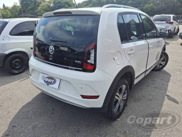 2018 VOLKSWAGEN UP 