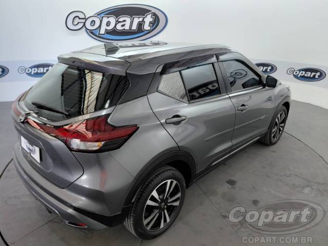2024 NISSAN KICKS 