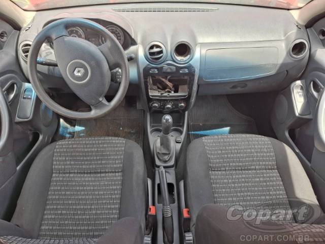 2013 RENAULT SANDERO 