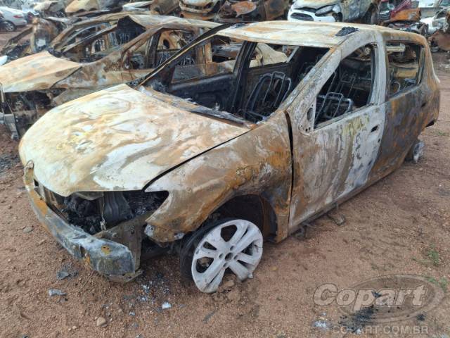 2015 RENAULT SANDERO 