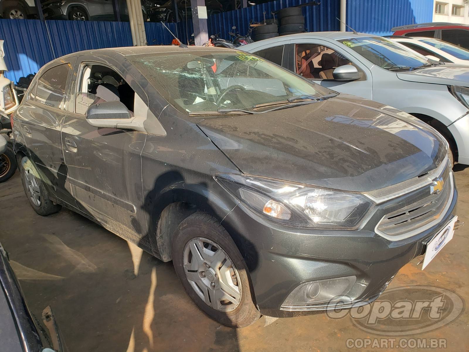 Veículo GM - Chevrolet Onix Chevrolet Onix LT 1.0 Eco 2018 Colisão Média Monta 2018 em leilão