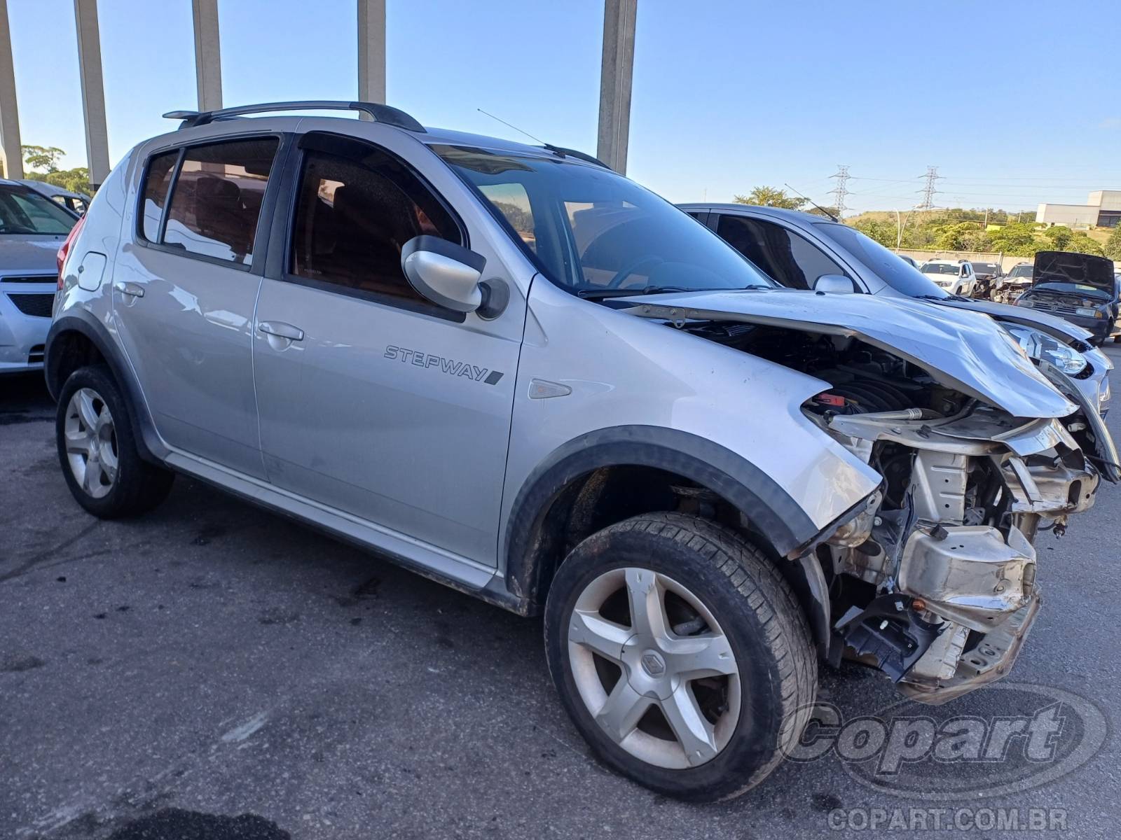 RENAULT SANDERO 2009