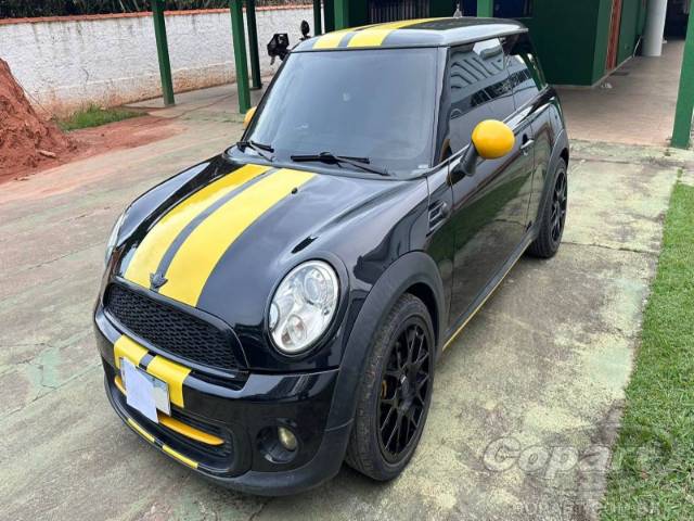 2012 MINI COOPER 