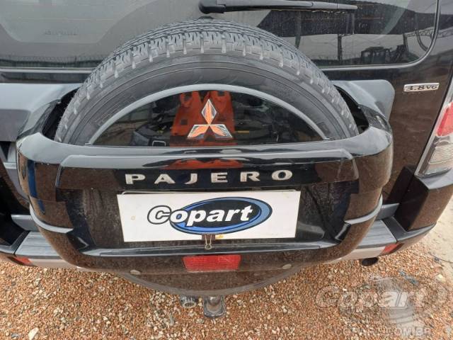 2013 MITSUBISHI PAJERO FULL 