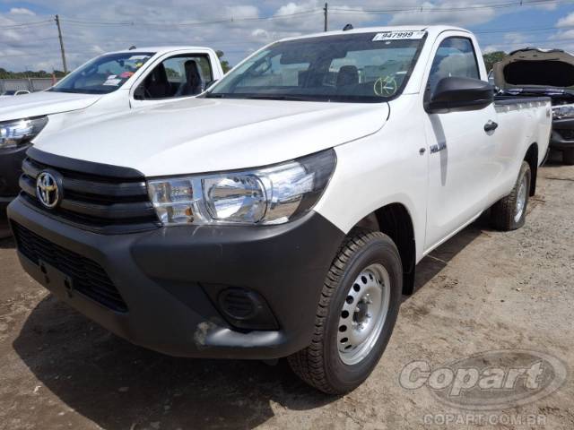 2024 TOYOTA HILUX CS 