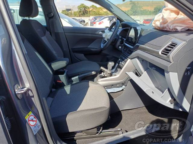 2025 VOLKSWAGEN T-CROSS 