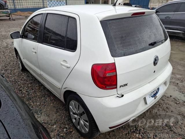 2013 VOLKSWAGEN FOX 