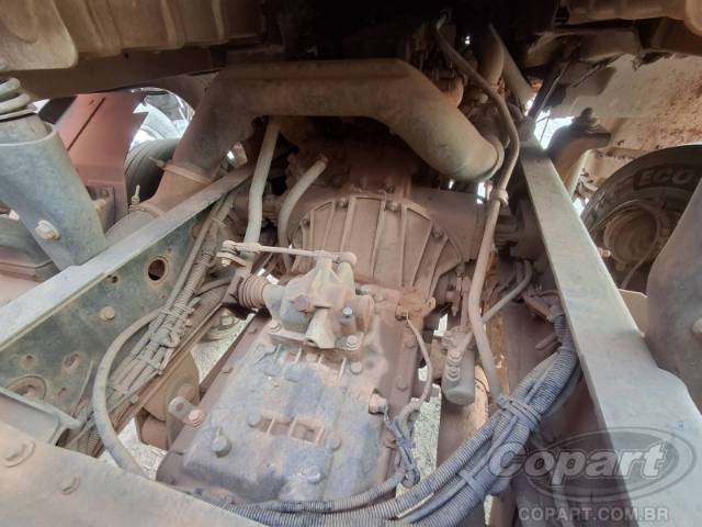 2011 IVECO TECTOR 
