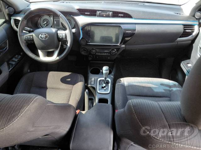 2024 TOYOTA HILUX CD 