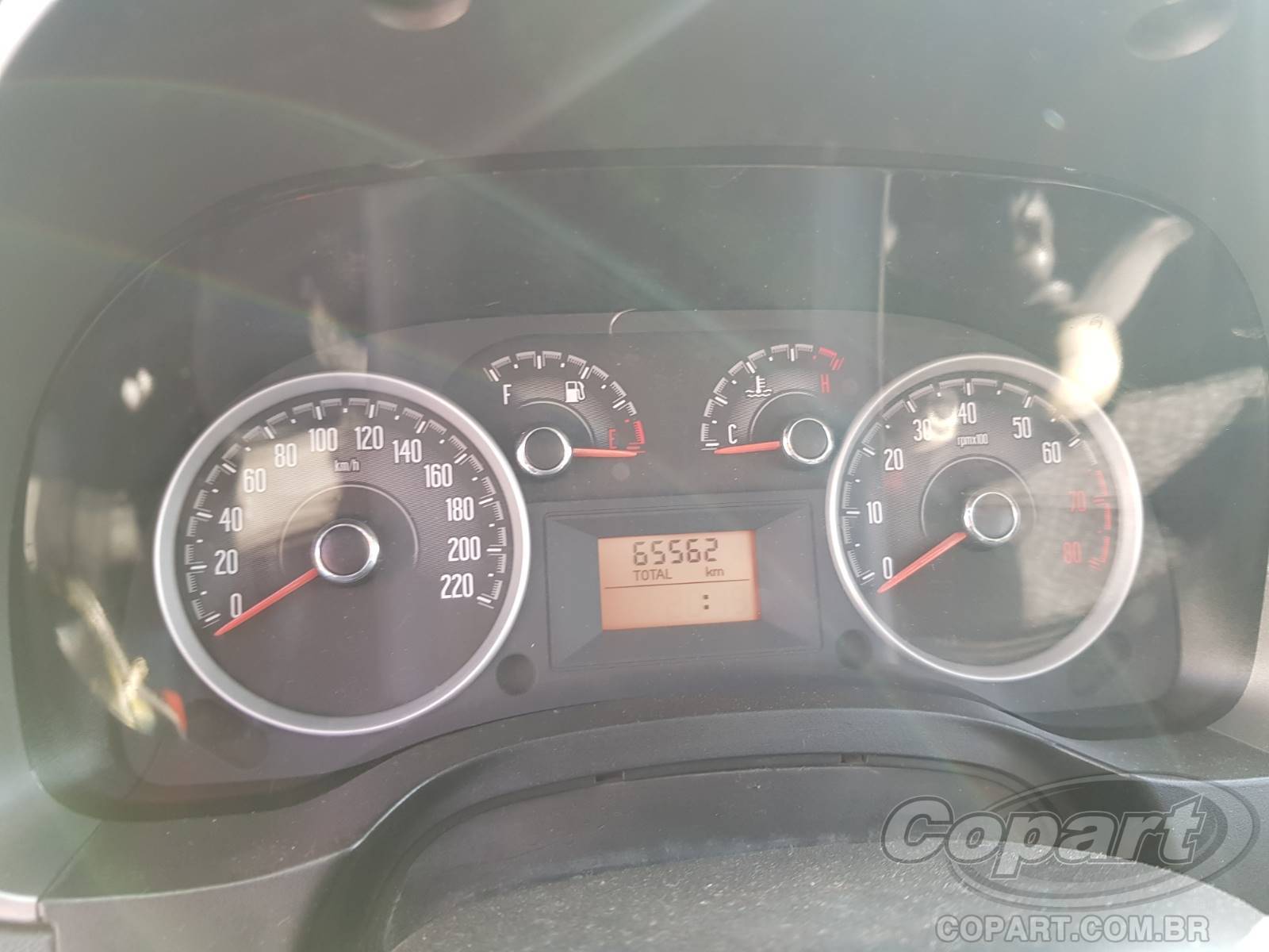 Foto 8 de 10: 2014 FIAT PALIO WEEKEND