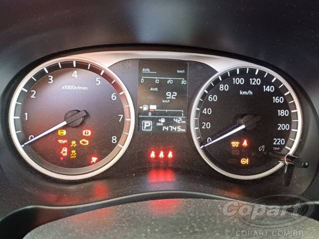 2025 NISSAN Kicks Play 