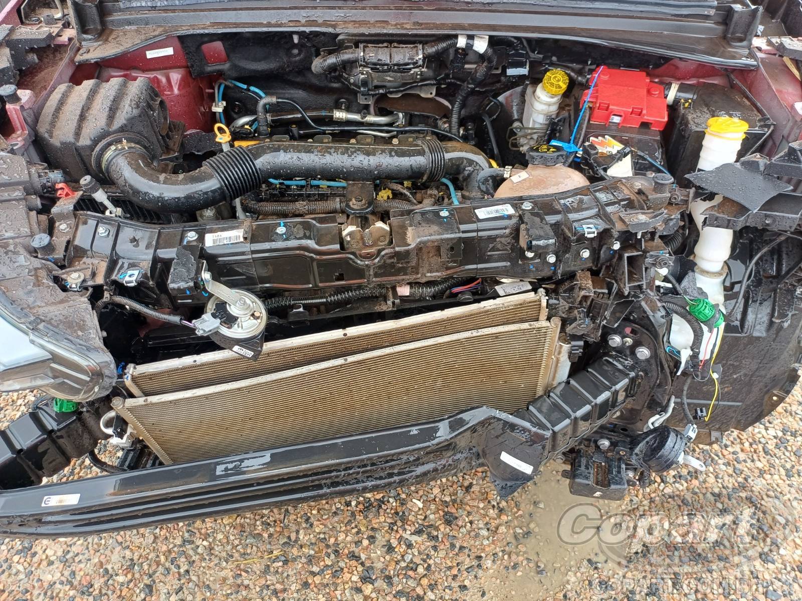 Foto 7 de 10: 2020 FIAT TORO