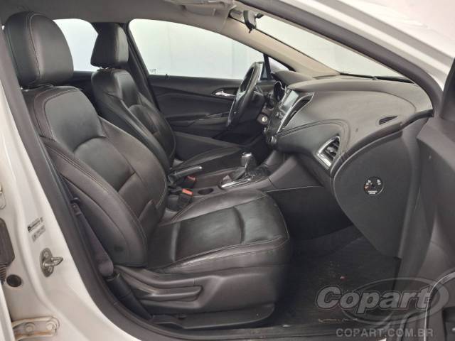 2017 CHEVROLET CRUZE HATCH 