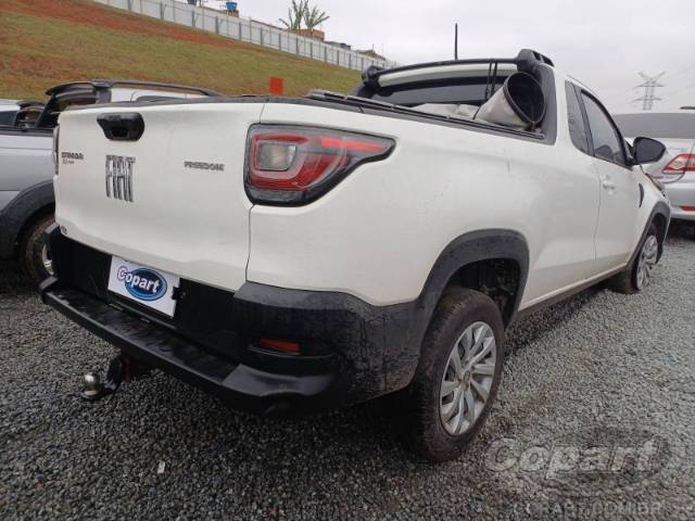 2024 FIAT STRADA 