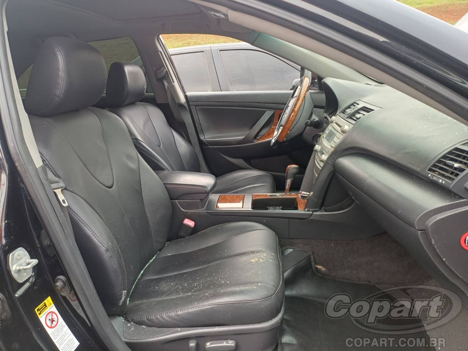 2009 TOYOTA CAMRY — foto 5 de 13