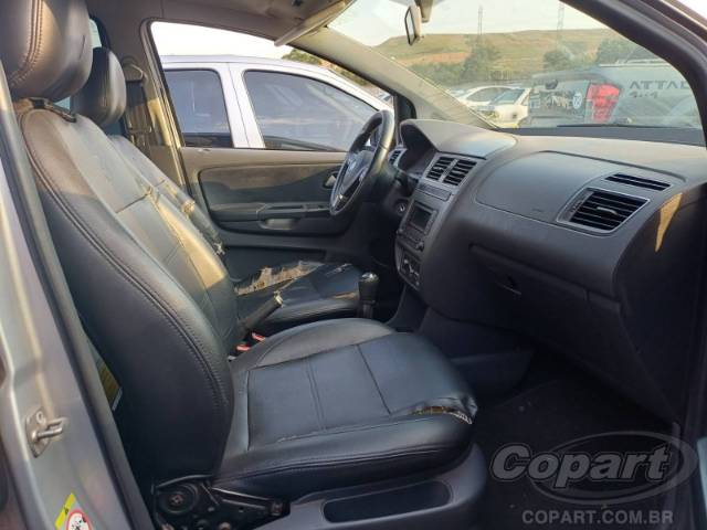2015 VOLKSWAGEN FOX 