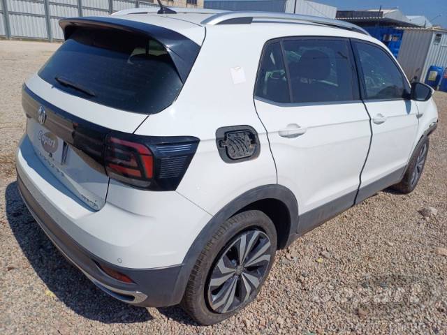 2021 VOLKSWAGEN T-CROSS 