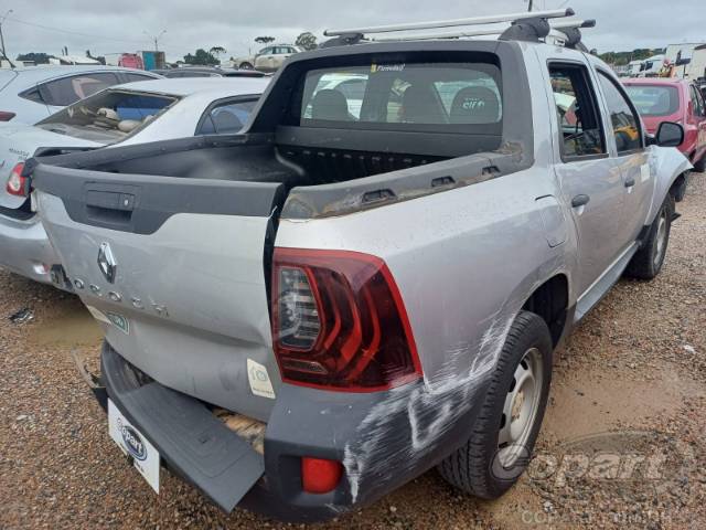 2020 RENAULT DUSTER OROCH 